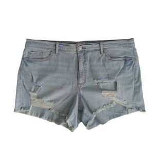 Sofía Jeans by Sofia Vergara Plus Size Light Wash Distressed Jean Shorts Size 20